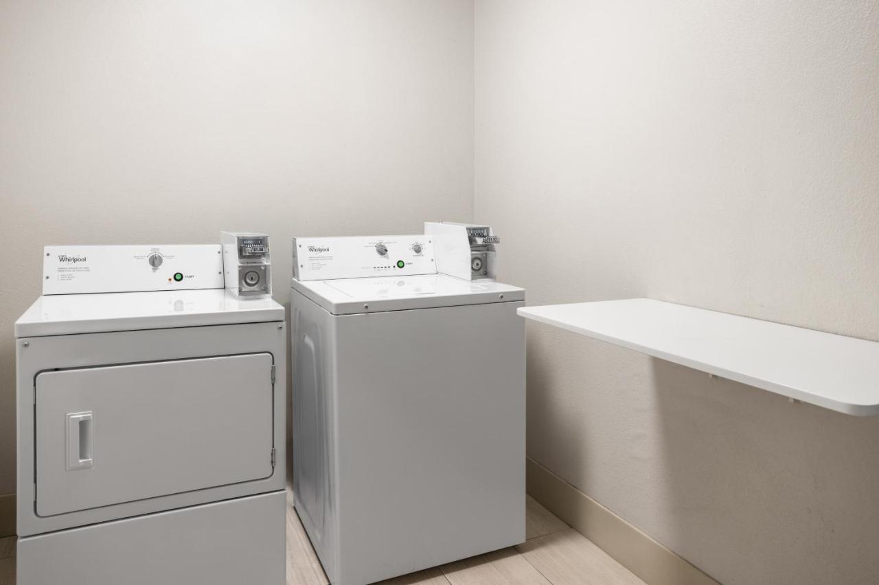Holiday Inn Express Hotel & Suites New Iberia - Avery Island By IHG photo 3