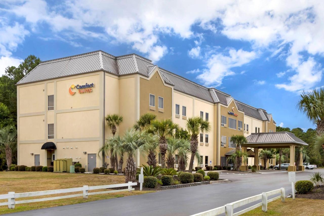 Photo - Comfort Suites At the University