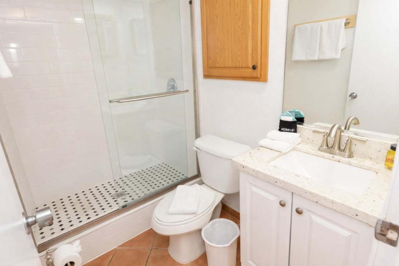 EZ Beach Access Great Family Condo SpaceX view - 6