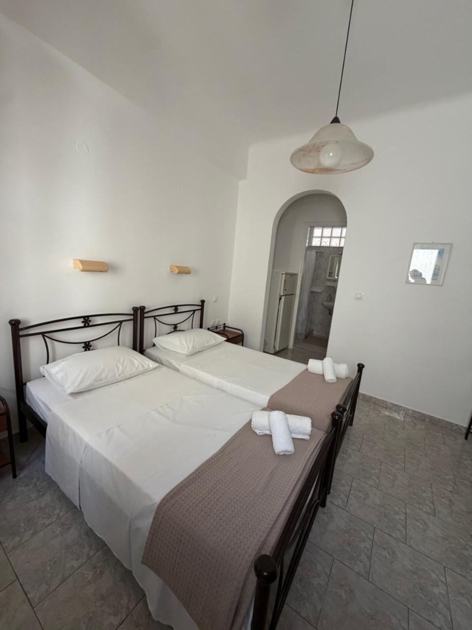 Afroditi Syros - 2