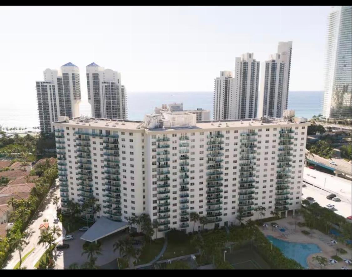 Ocean Reserve Miami Sunny Isles Collins Ave - 4