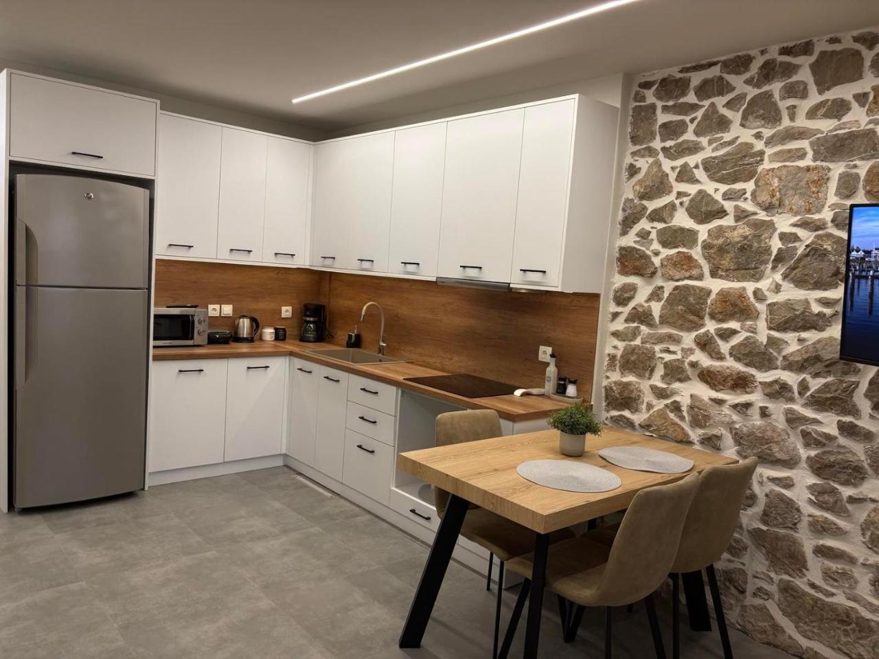Amara Centro Luxury Apartments - 2