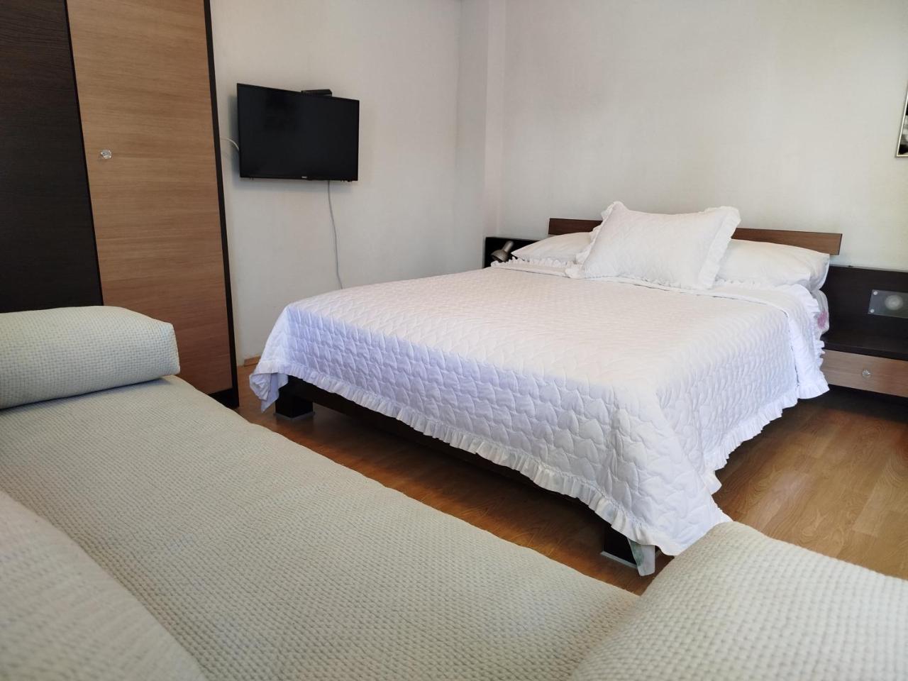 Pelivan Apartments - 2