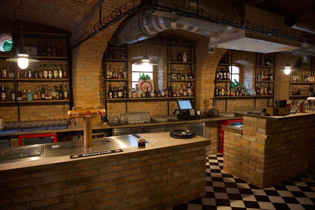 Hotel Stork - 5