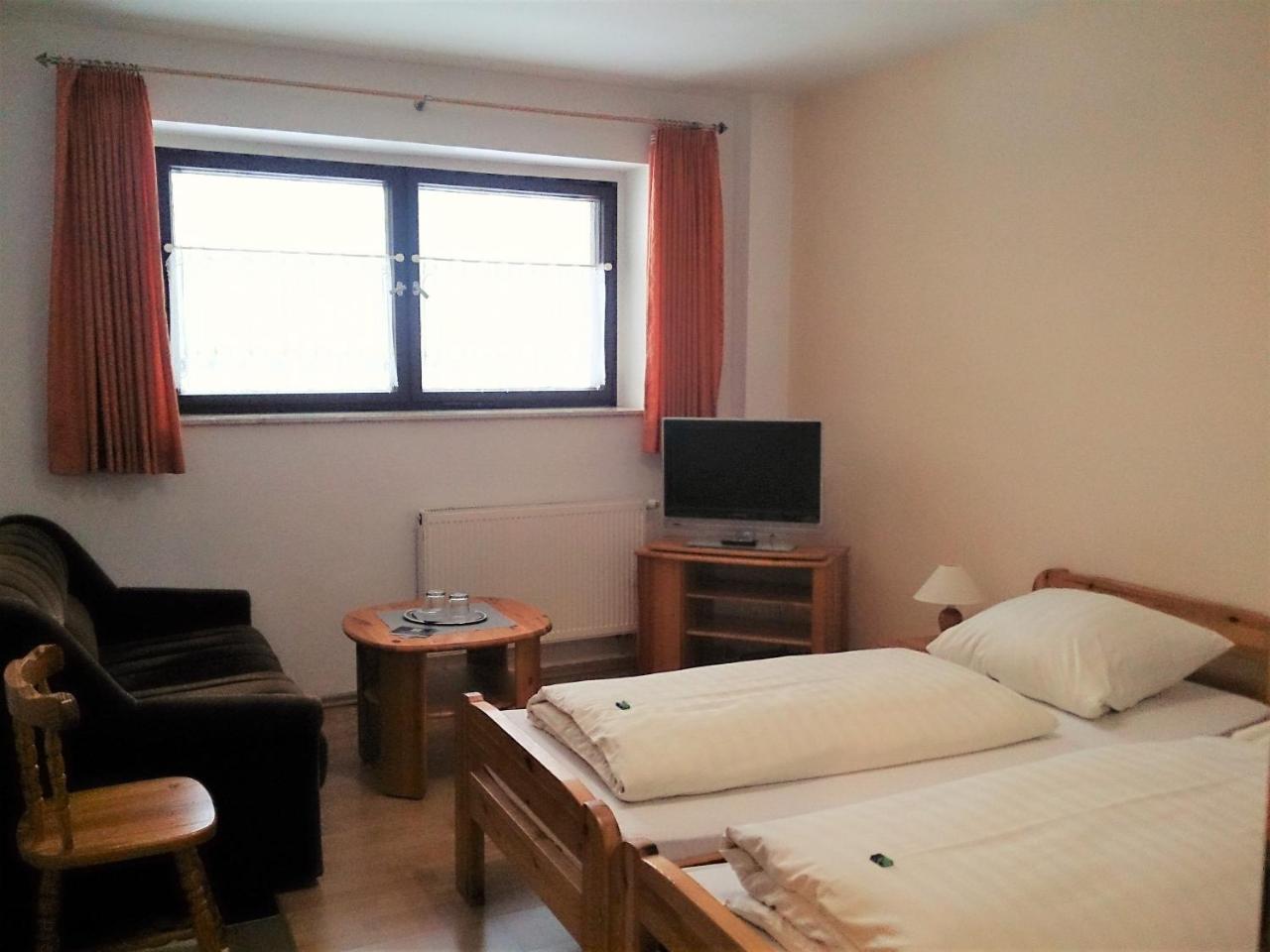 Waldhotel Zöbischhaus photo 4