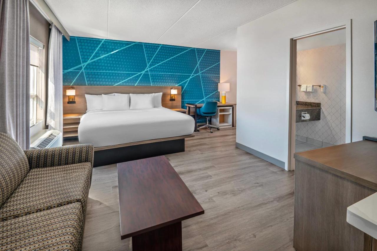 Comfort Inn photo 2