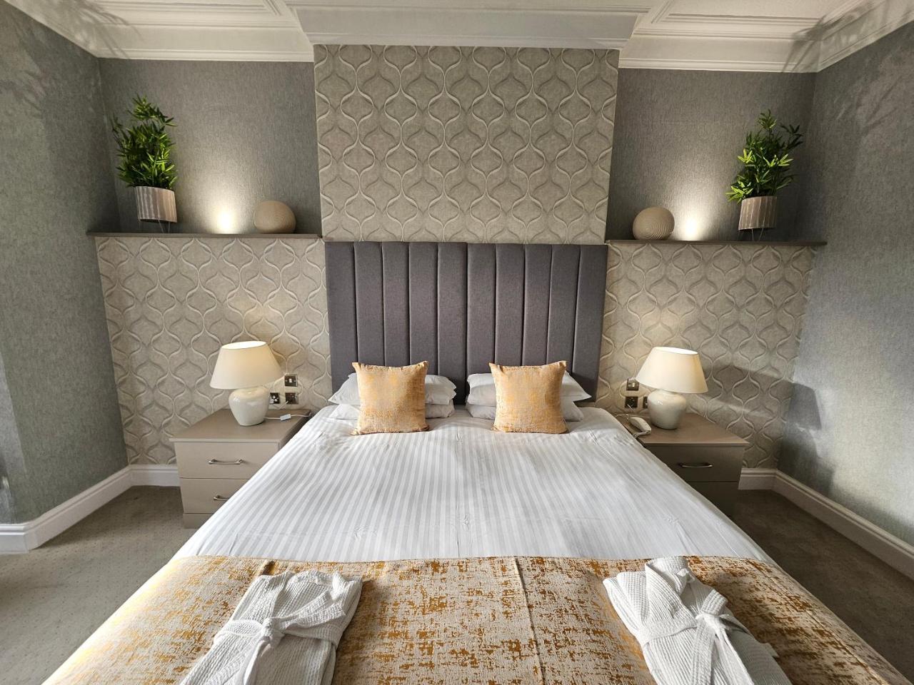 Bedford Hotel