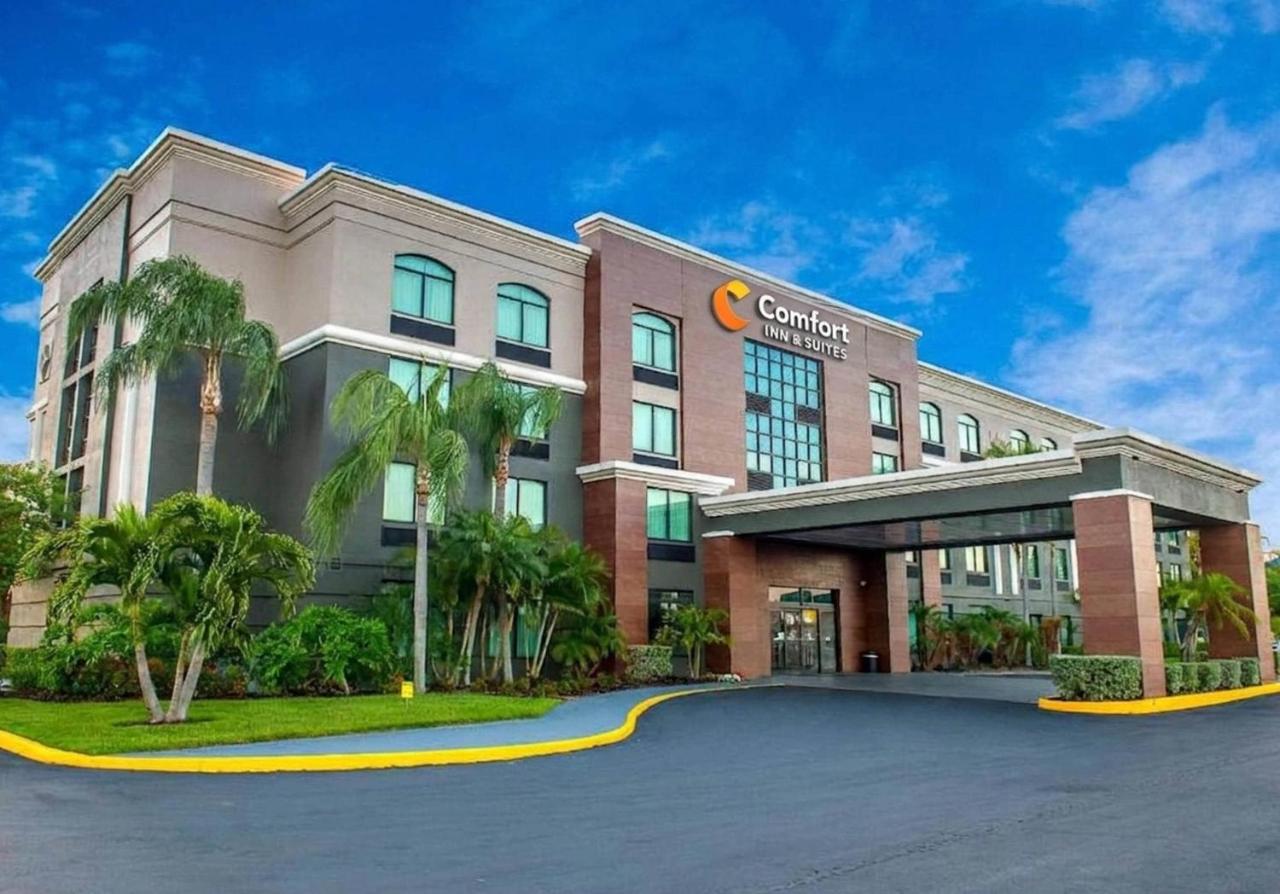 Comfort Inn & Suites Clearwater South