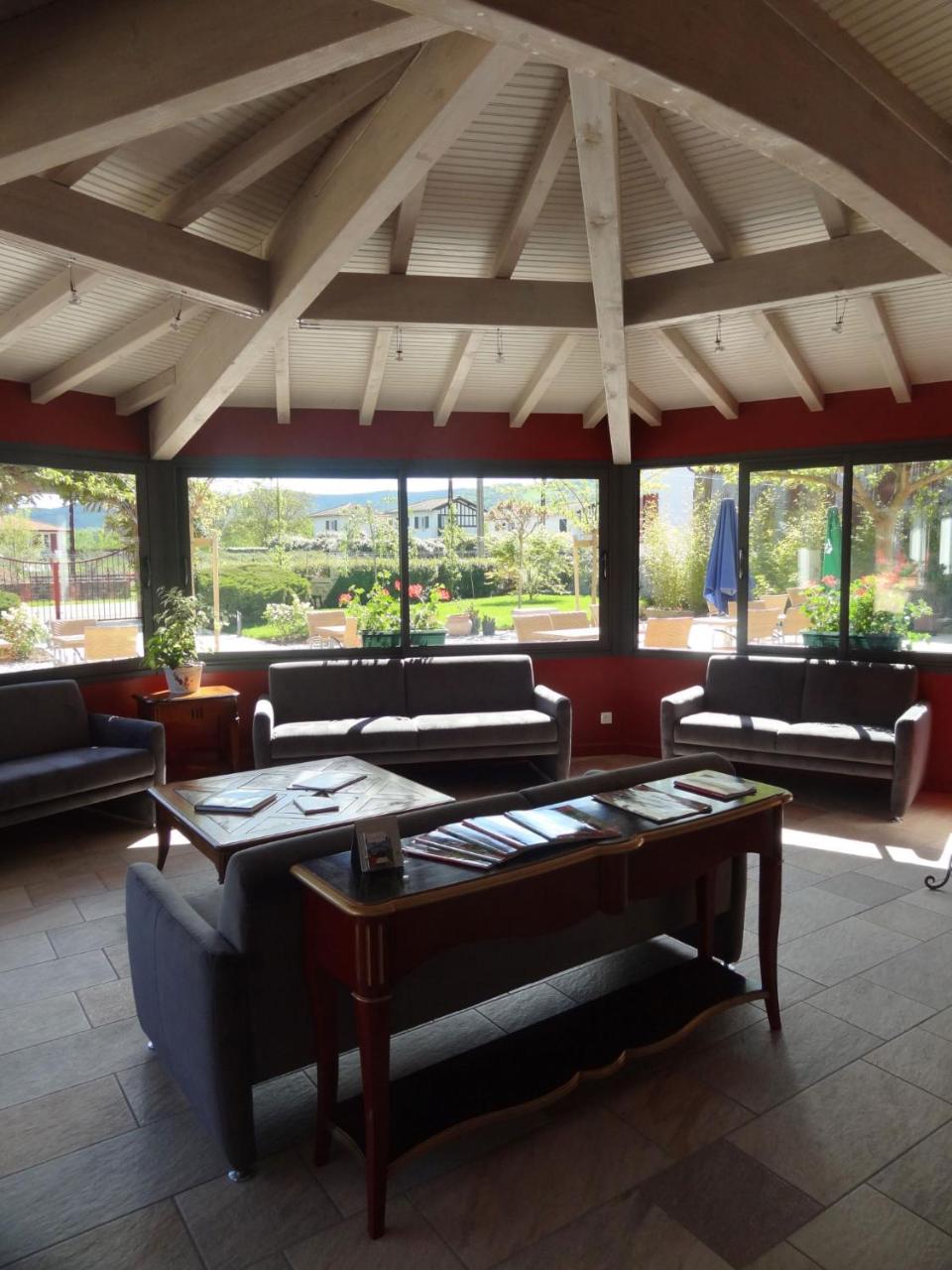 Hotels Logis Eskualduna Chez Katina photo 4