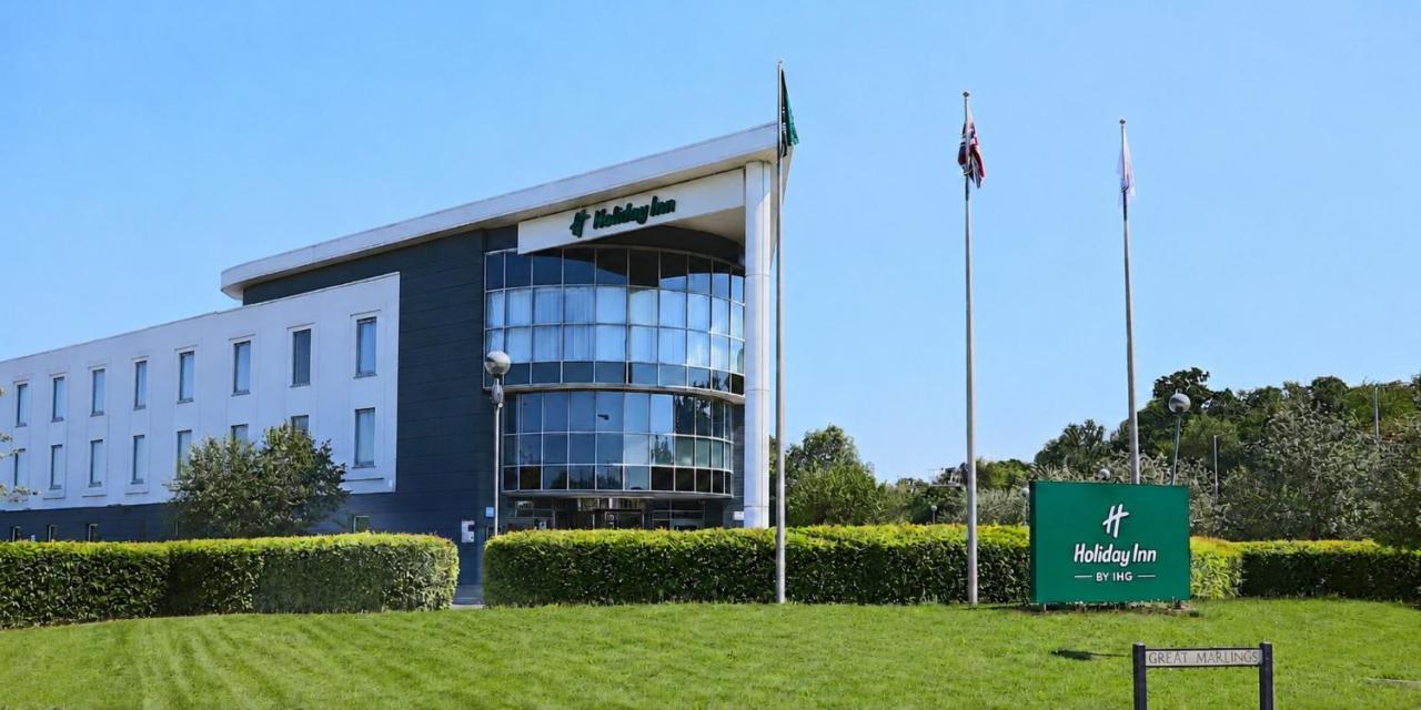 Holiday Inn London Luton North by IHG