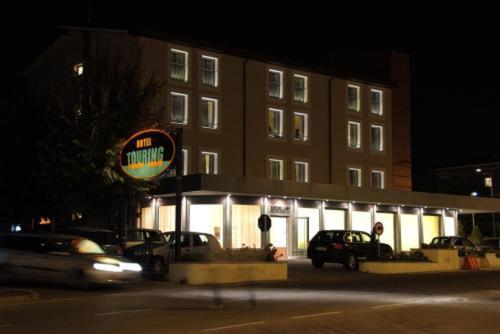 Hotel Touring