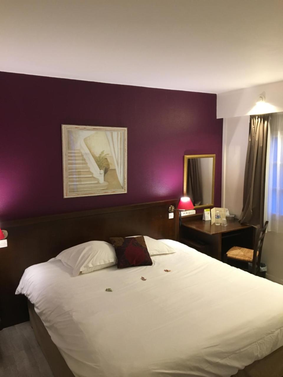 Photo - Logis Hôtel Les Nymphéas
