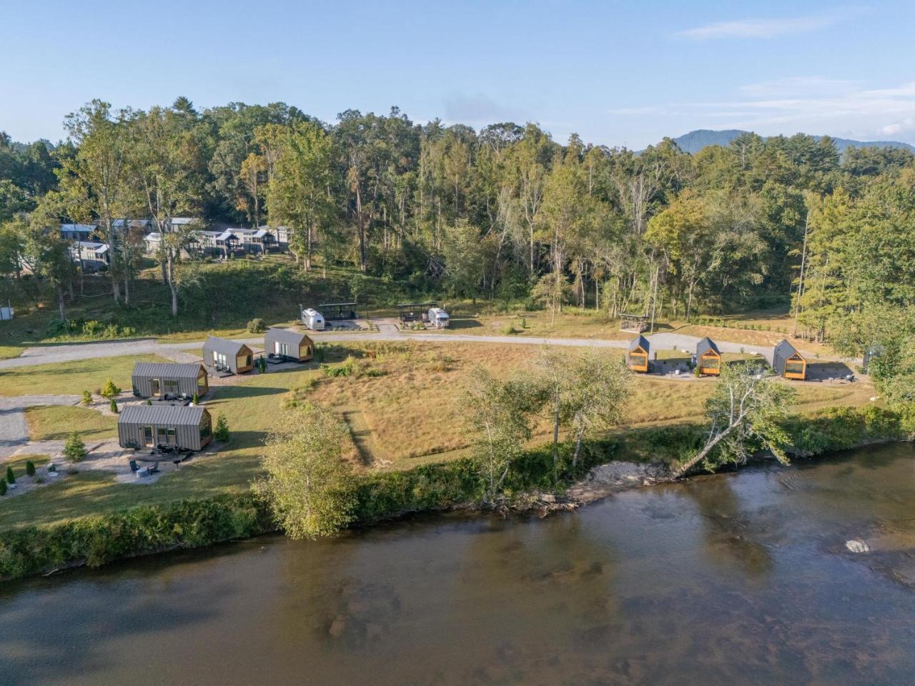 Asheville River Cabins, WorldHotels Backdrop