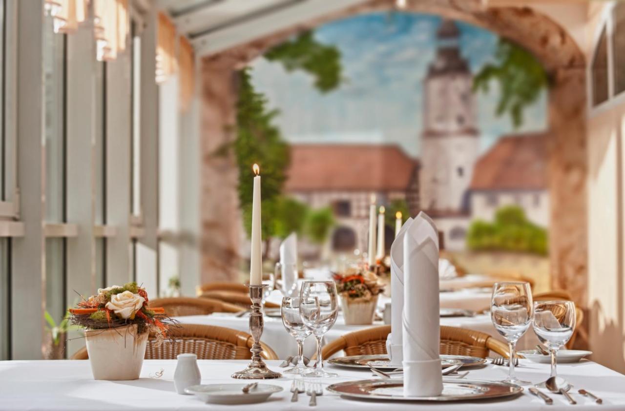 Hotel Schloss Schweinsburg - 6