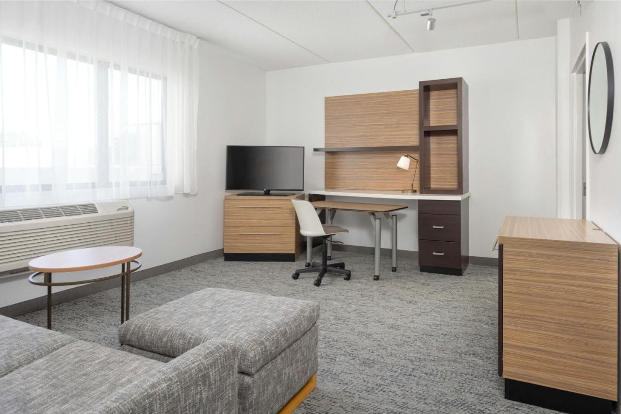 TownePlace Suites by Marriott Latham Albany Airport photo 2