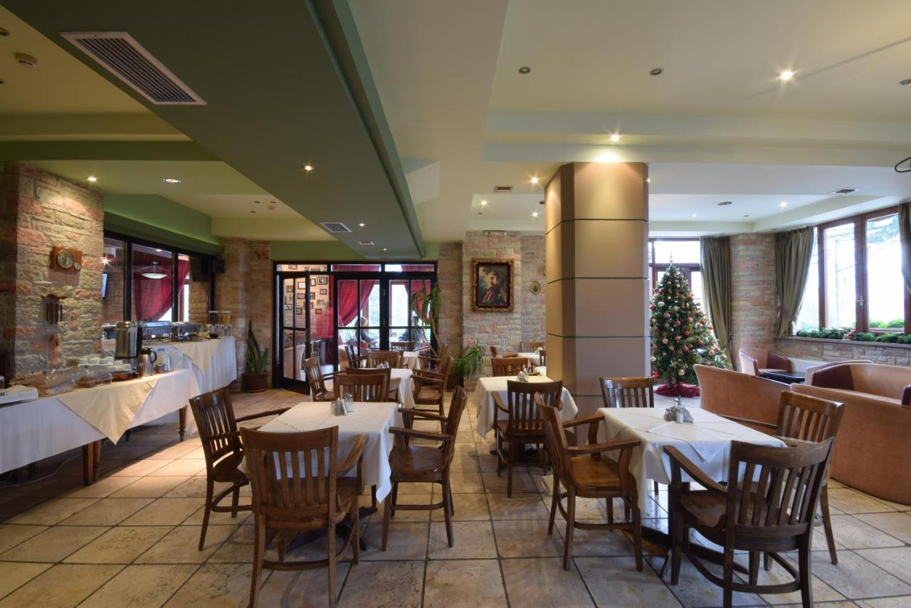 Mont Helmos Hotel photo 3
