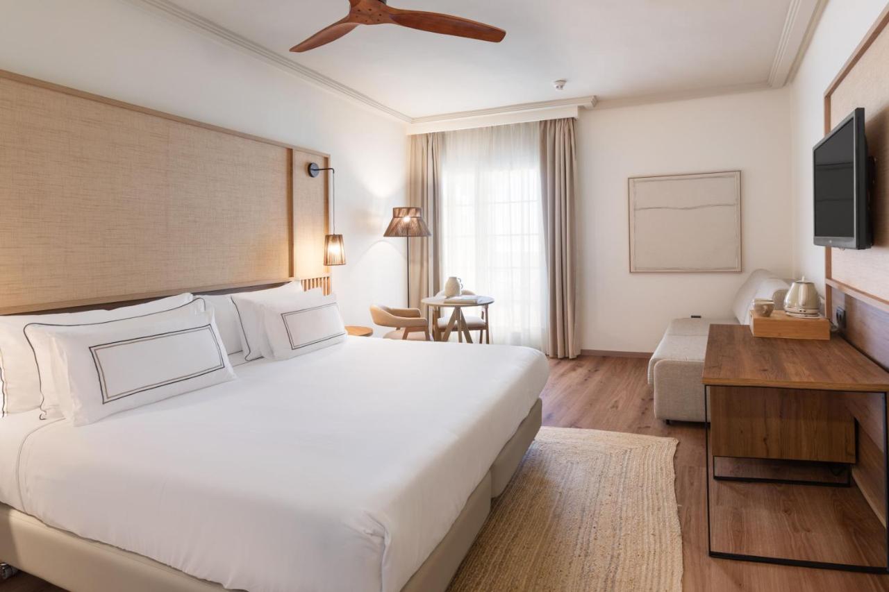 Melia Isla Canela photo 4