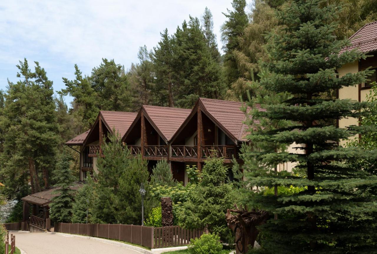Oi Qaragai Mountain Resort