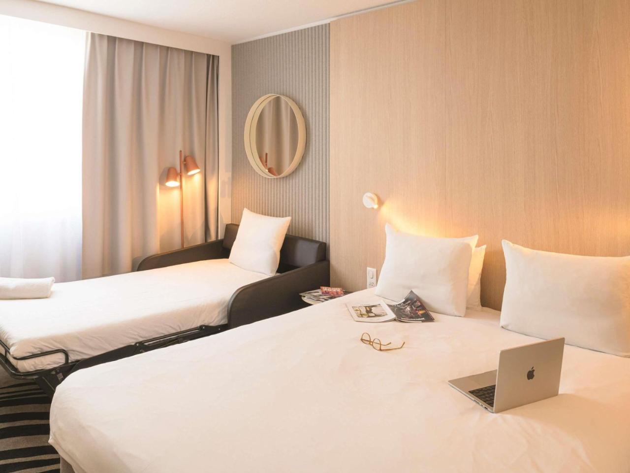 Novotel Bordeaux Lac photo 2