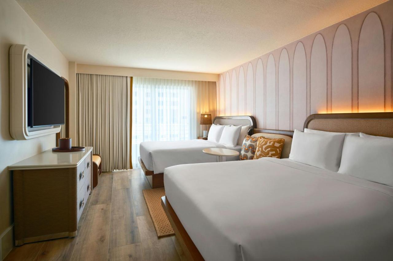 Royal Palm South Beach Miami, A Tribute Portfolio Resort photo 4