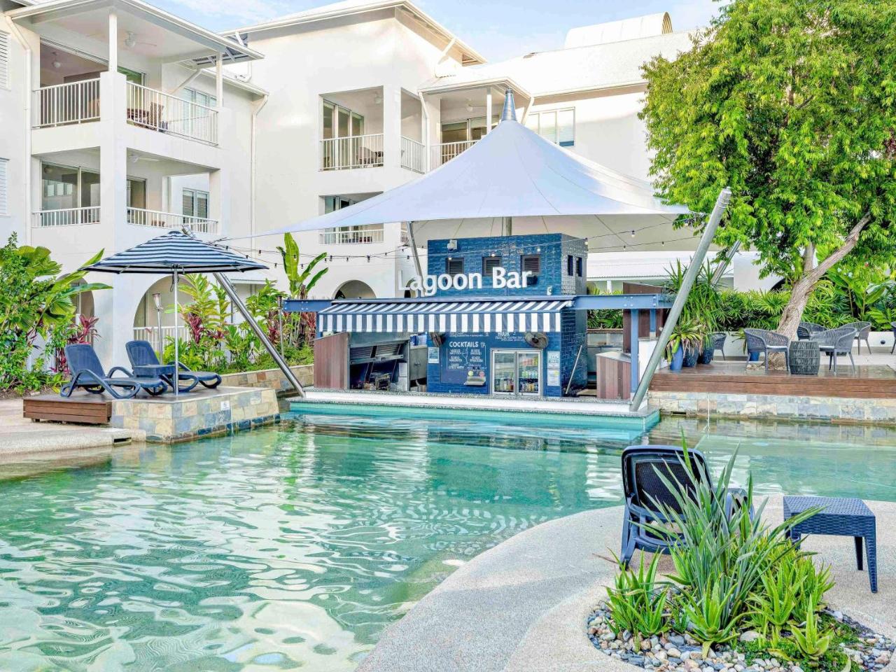 Mantra PortSea Port Douglas