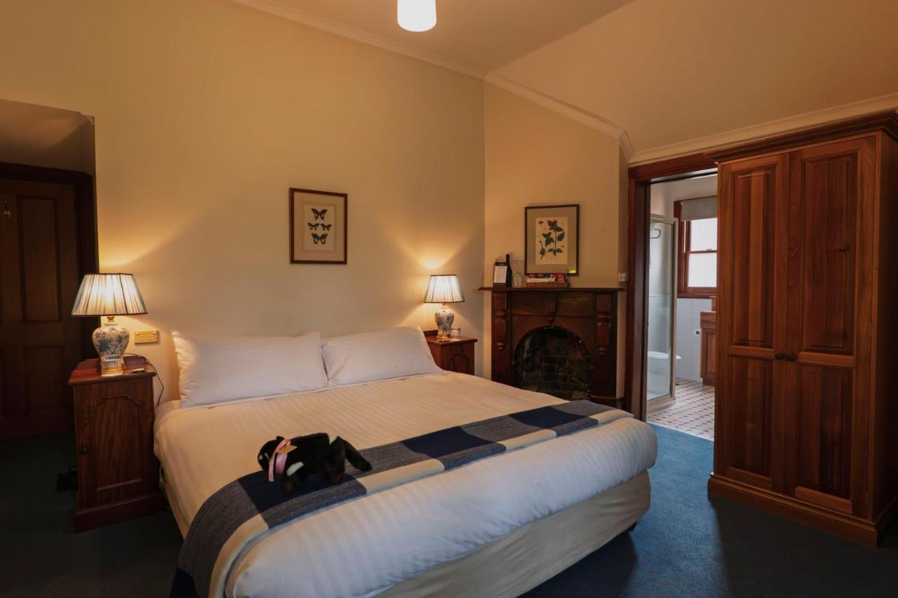 Franklin Manor photo 3