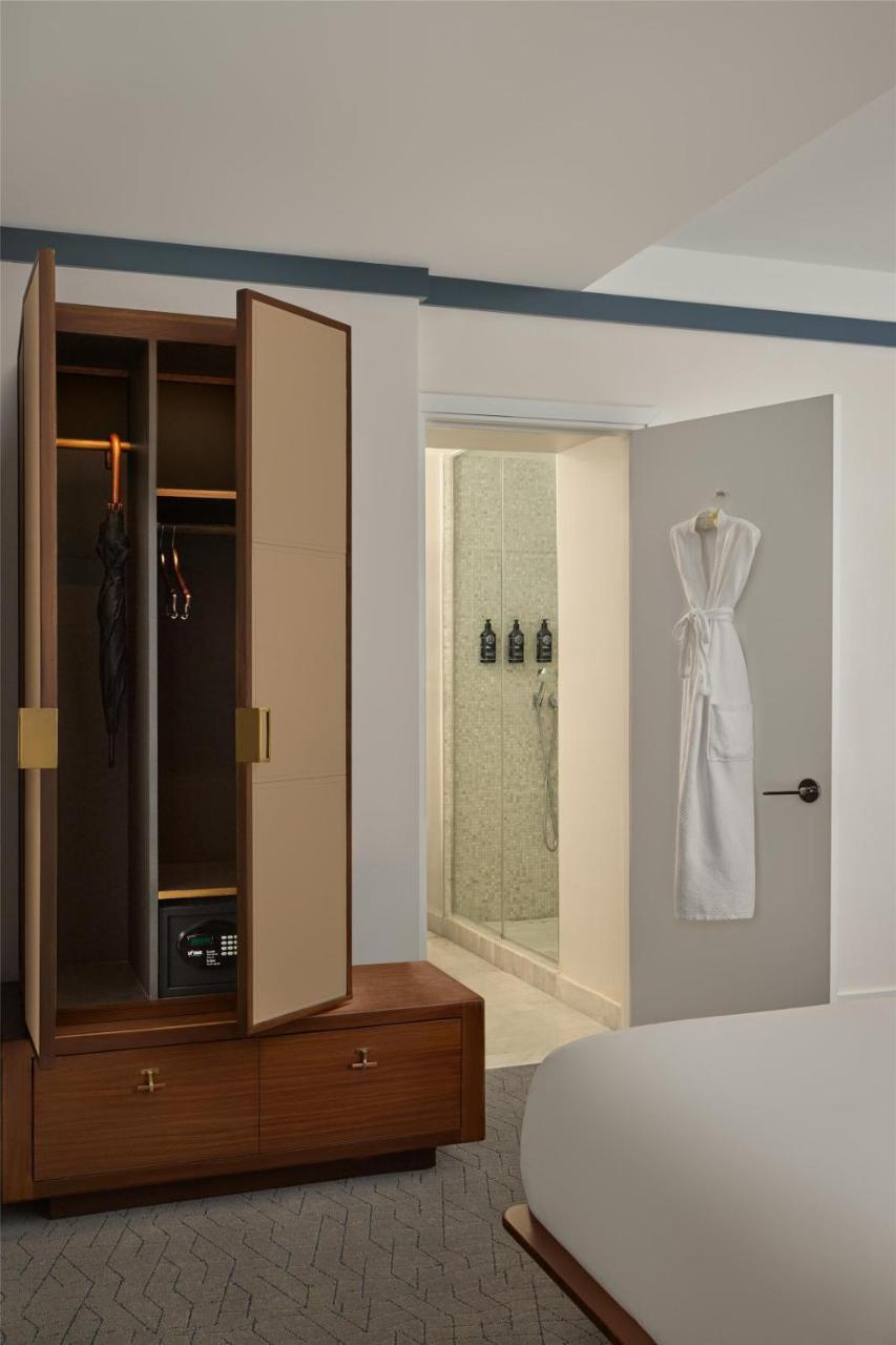Hotel Seville NoMad, in the Unbound Collection by Hyatt photo 2