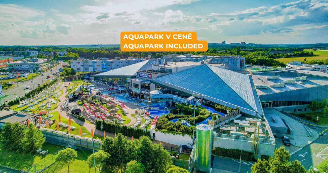 Aquapalace Hotel Prague