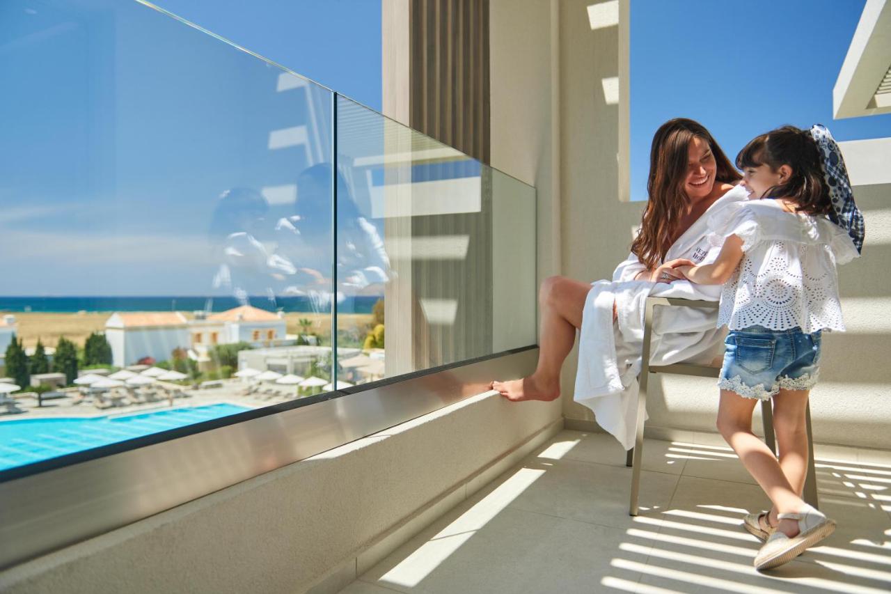 Neptune Luxury Resort photo 3
