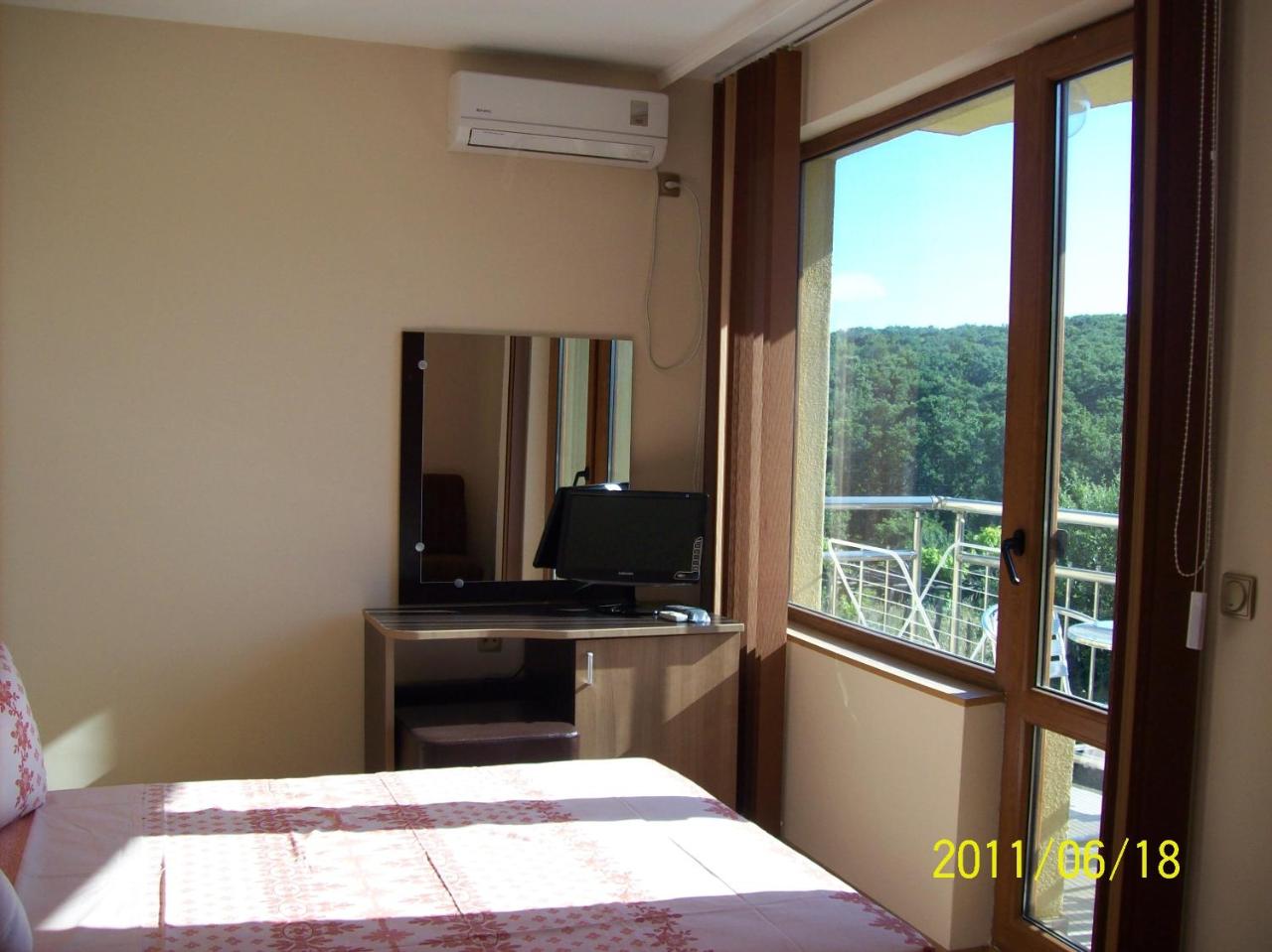 Family Hotel Saint George photo 3