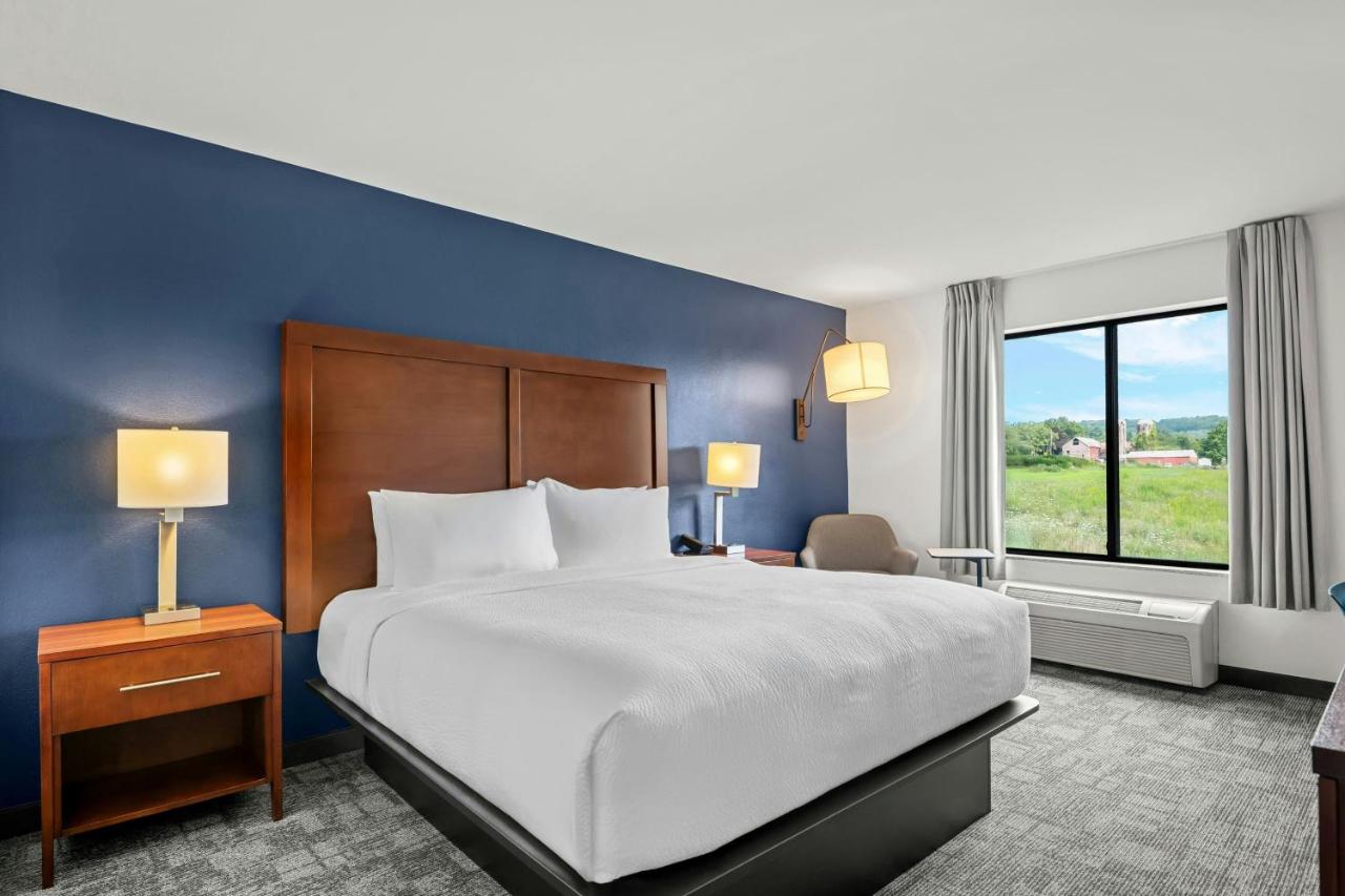 City Express by Marriott Milford Cooperstown photo 2
