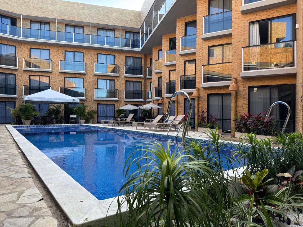 Bessa Beach Hotel
