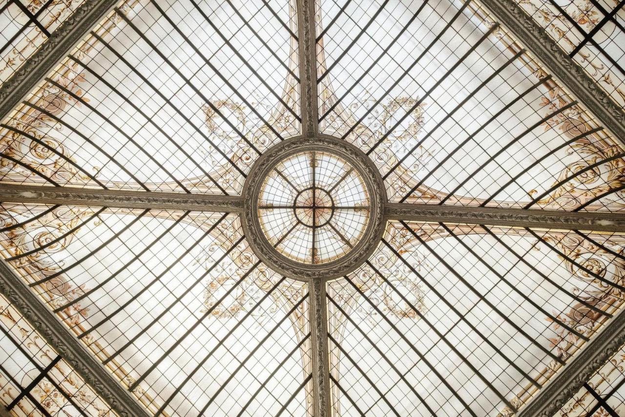 Hotel Vernet Champs Elysees Paris