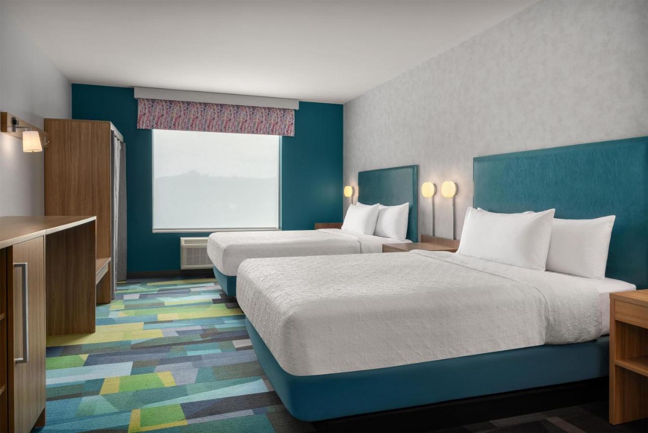 Home2 Suites Capitol Heights Washington DC photo 2
