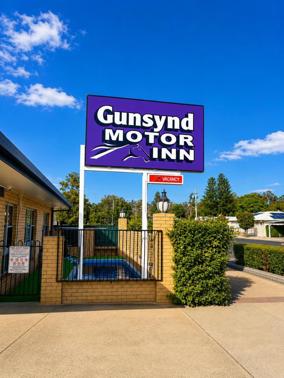 Gunsynd Motor Inn
