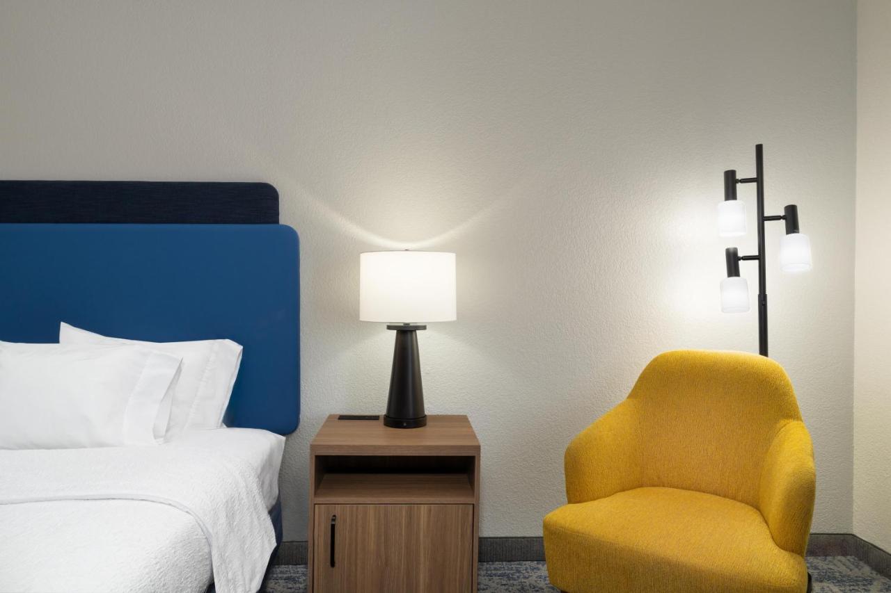 Hampton Inn Marietta photo 4