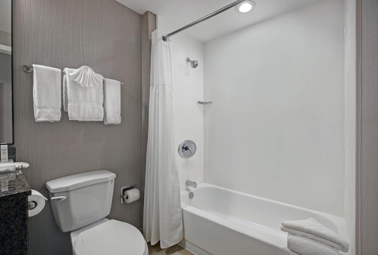 Homewood Suites by Hilton Chicago-Lincolnshire photo 3