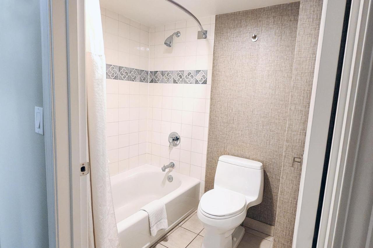 Hilton Phoenix Tapatio Cliffs Resort photo 2