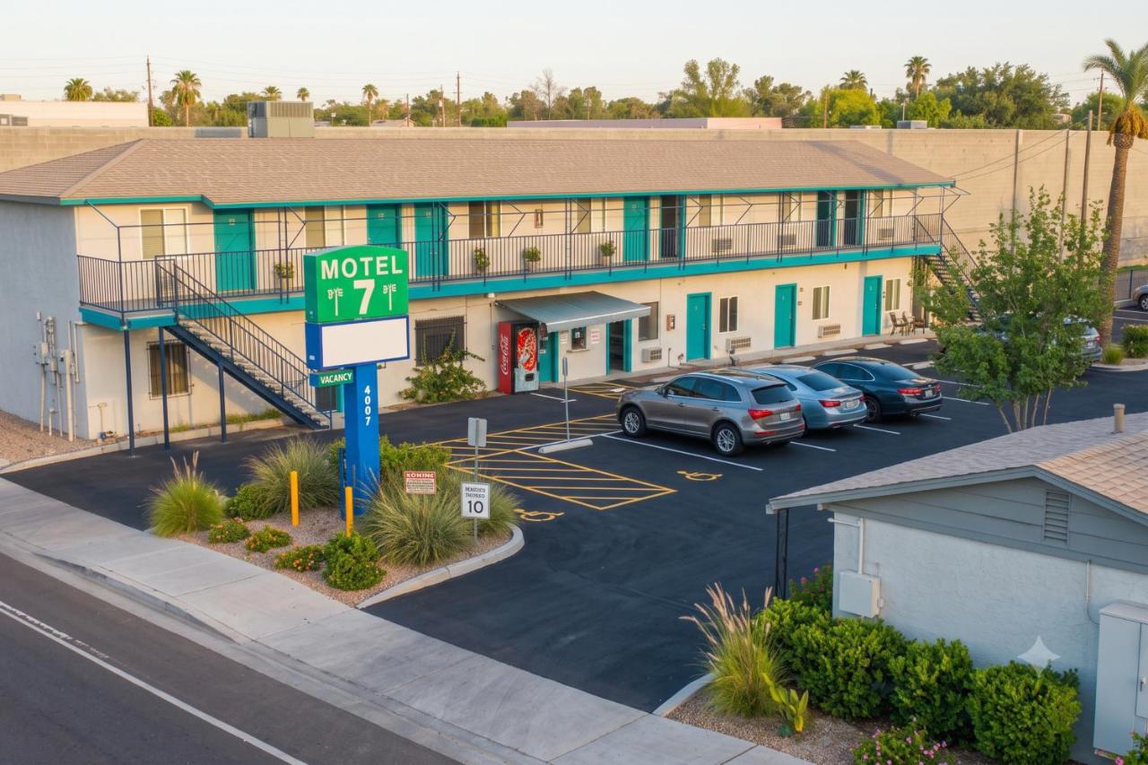 Motel 7 By OYO Near Phoenix Airport