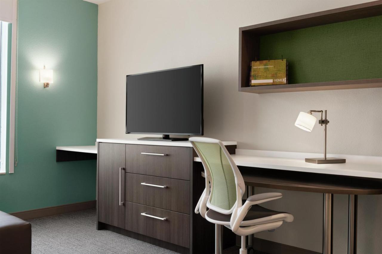 Home2 Suites by Hilton Houston Pearland photo 2