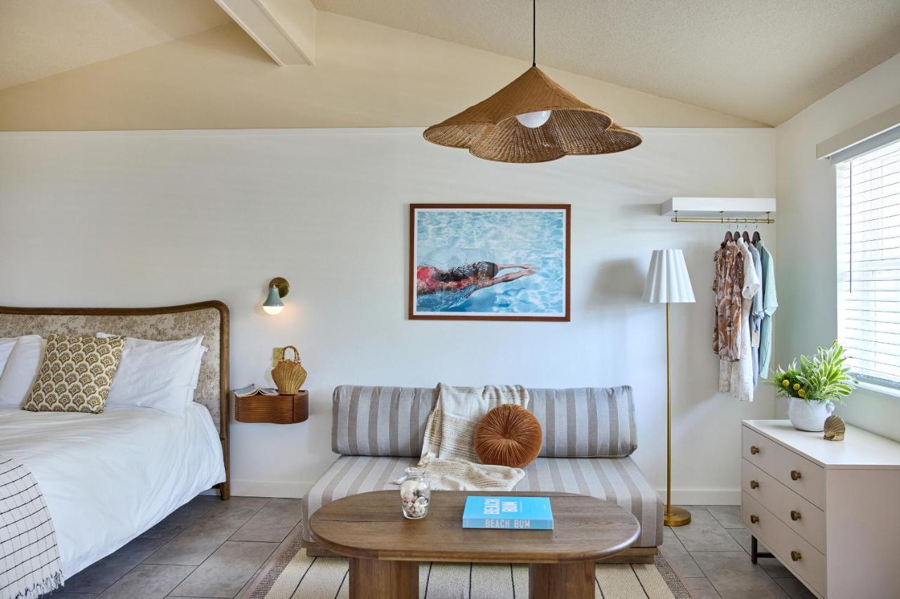 Hotel Palms