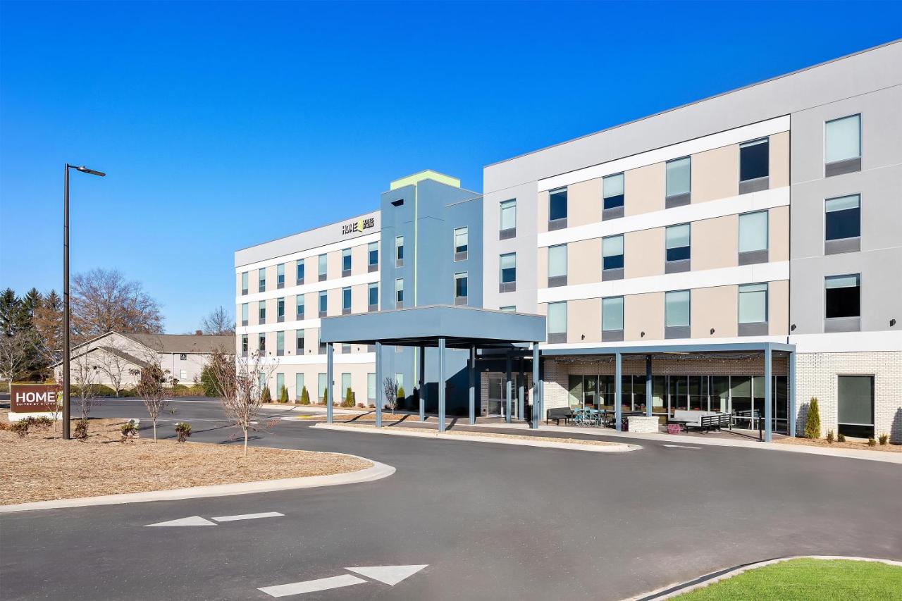 Home2 Suites by Hilton Hendersonville