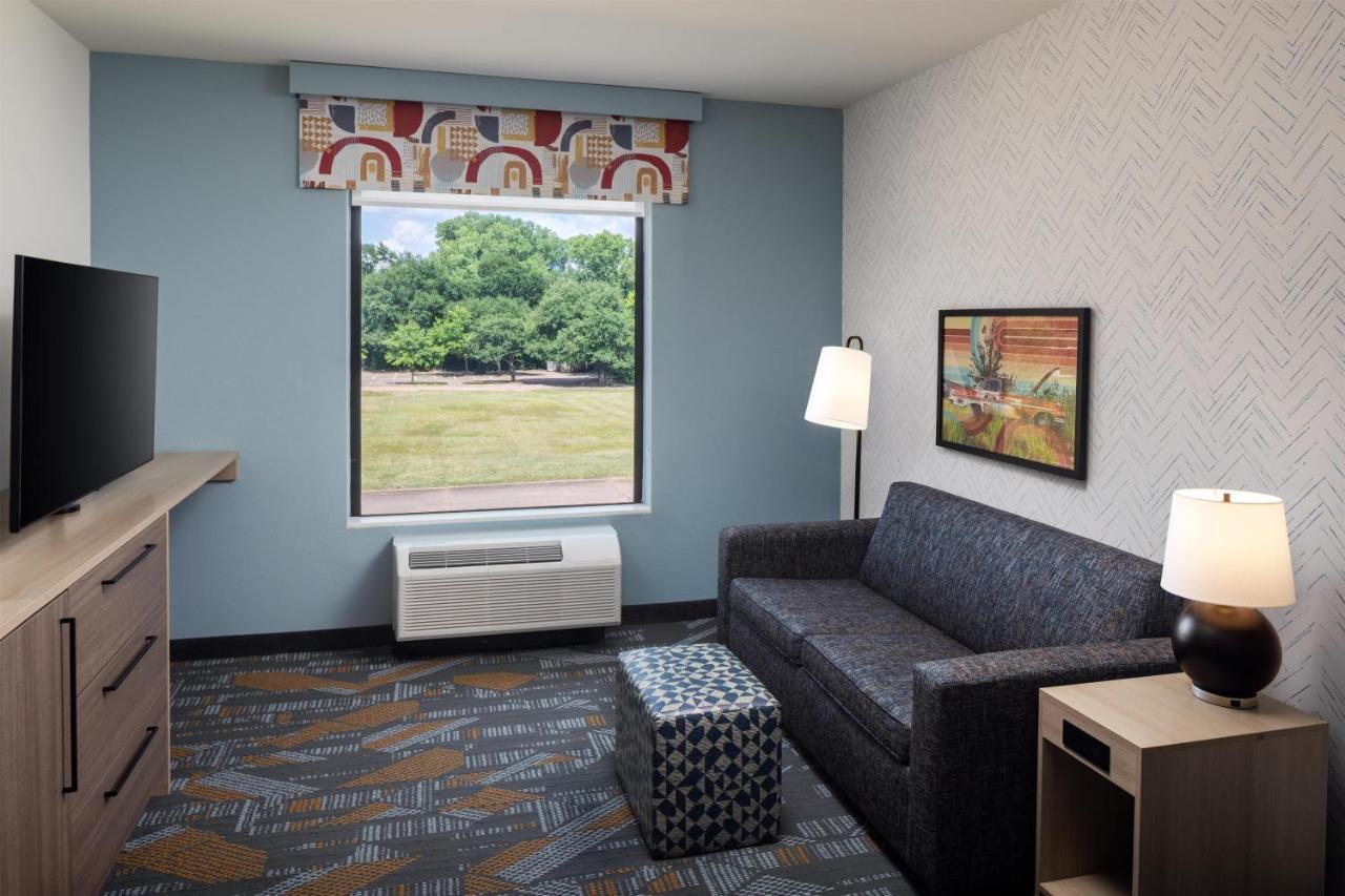 Home2 Suites by Hilton Tyler photo 3