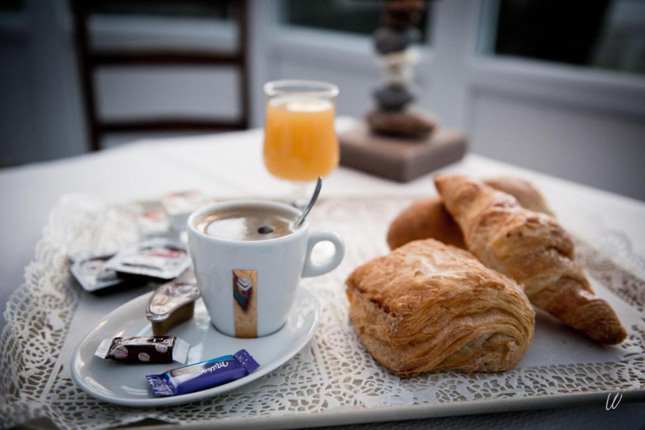 Logis Hotel Restaurant Le Relais Fleuri photo 4