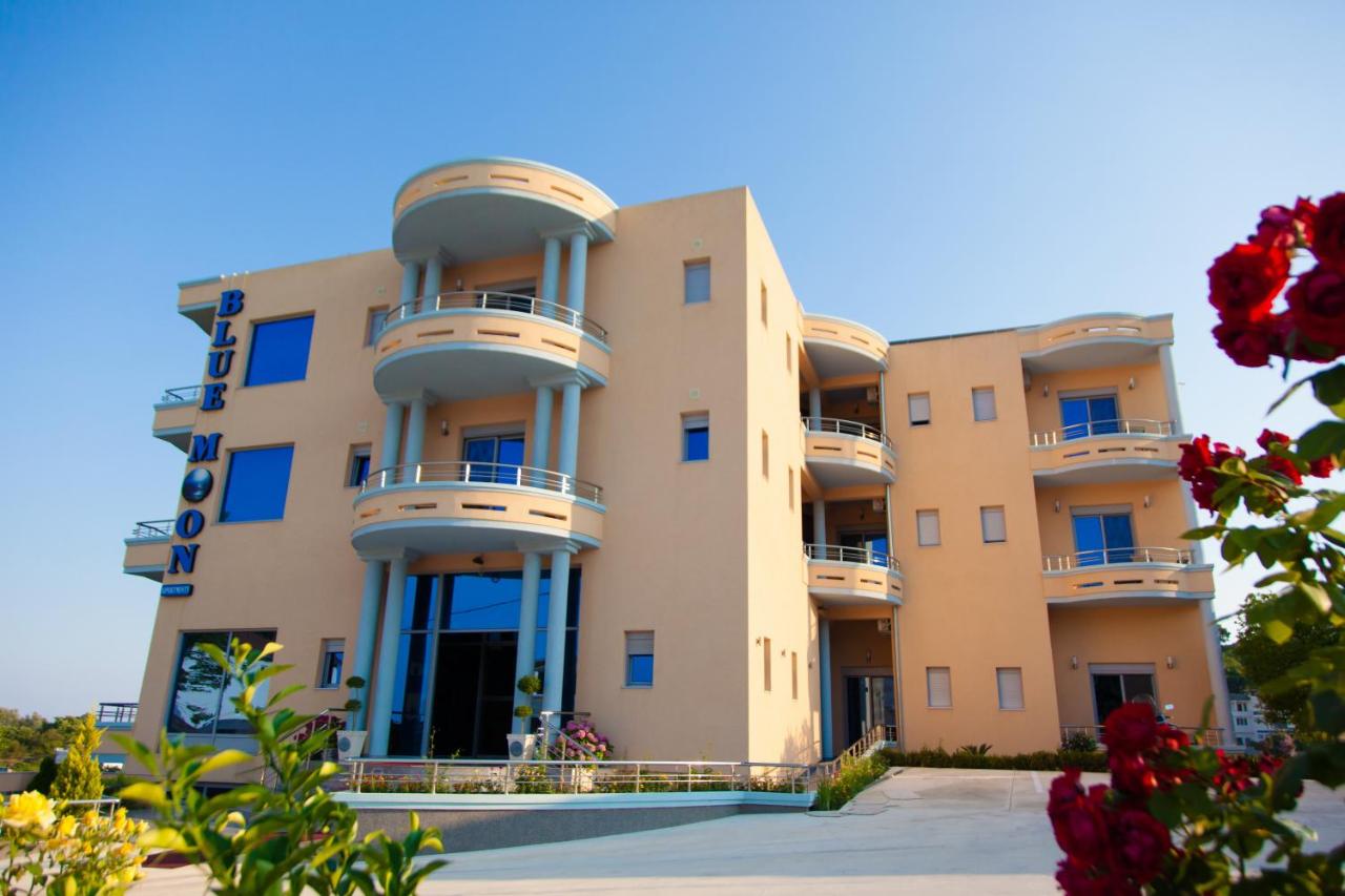 Hotel Blue Moon - 4