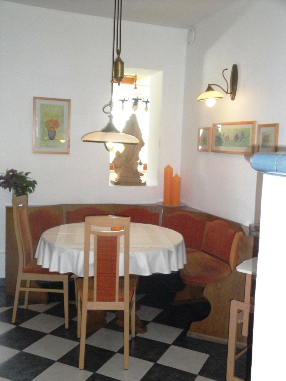 Hotel Pension Schwaiger photo 2