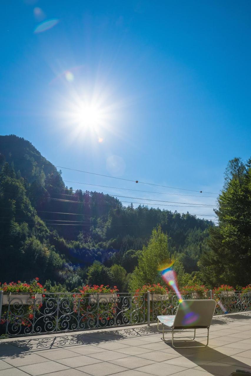 Waldhotel Unspunnen photo 2