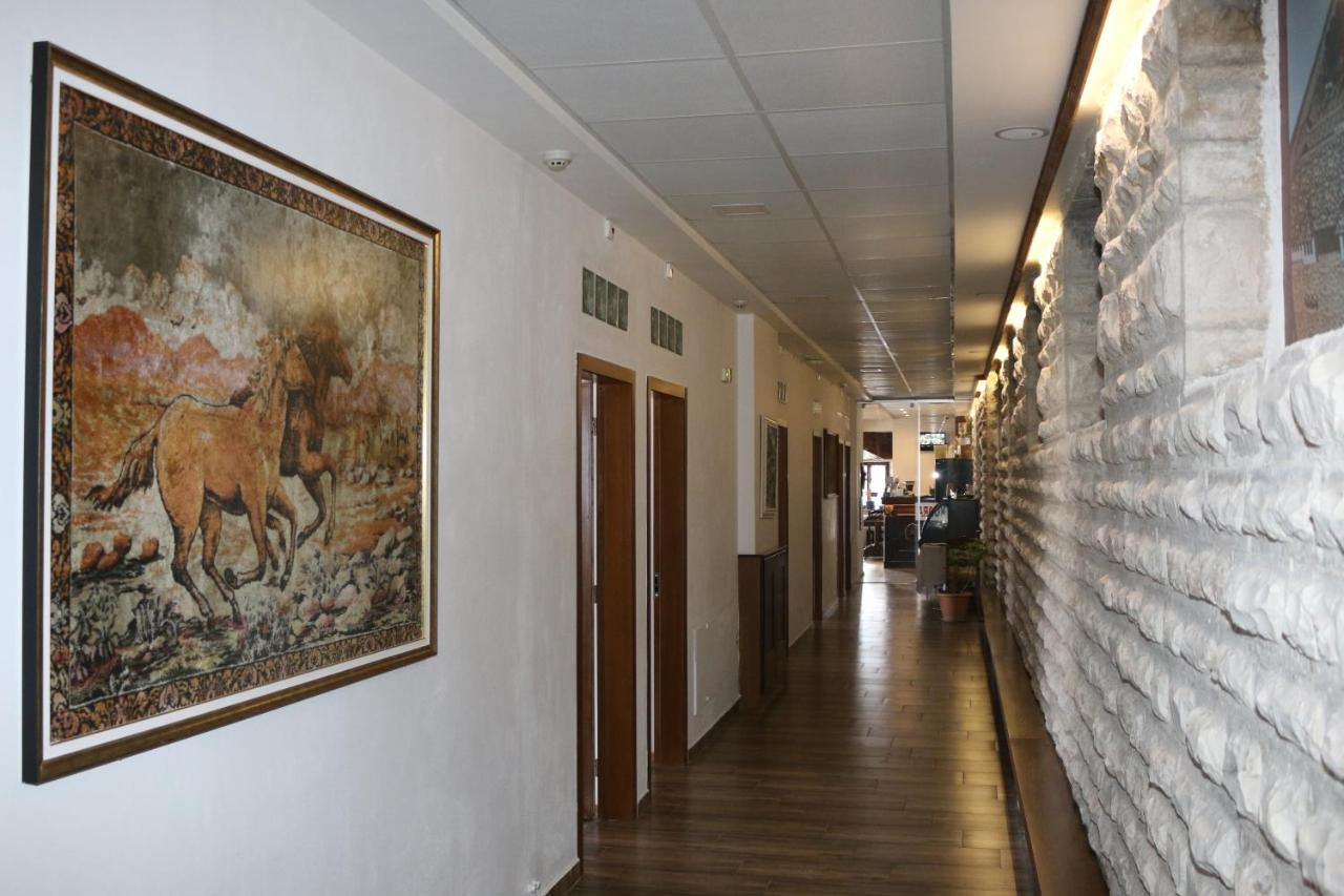 Hotel Kodra photo 2