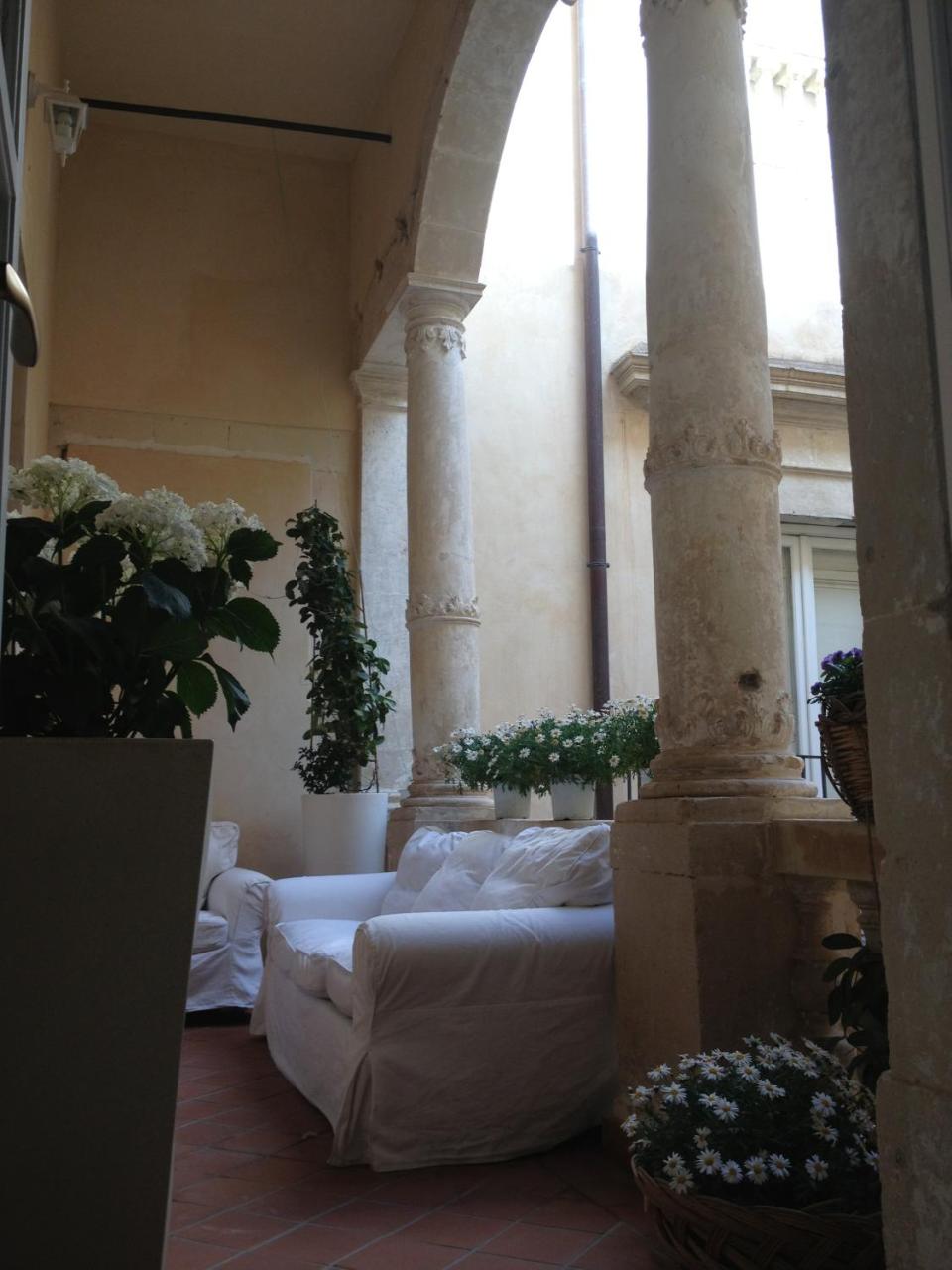 Photo - Ortigia Family House