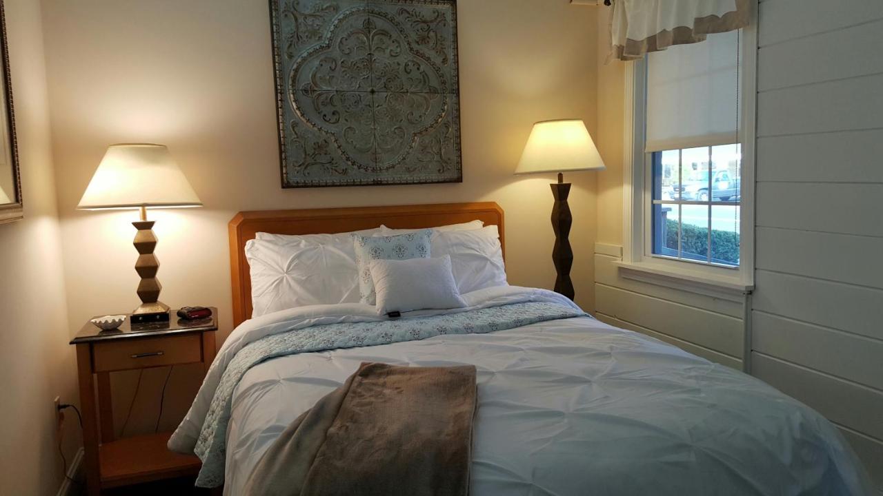 Starlight Lodge Cape Cod photo 2